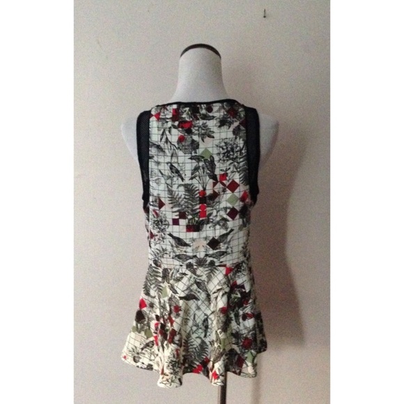 Ranna Gill “Dalia” bird print lace peplum top - Picture 4 of 4